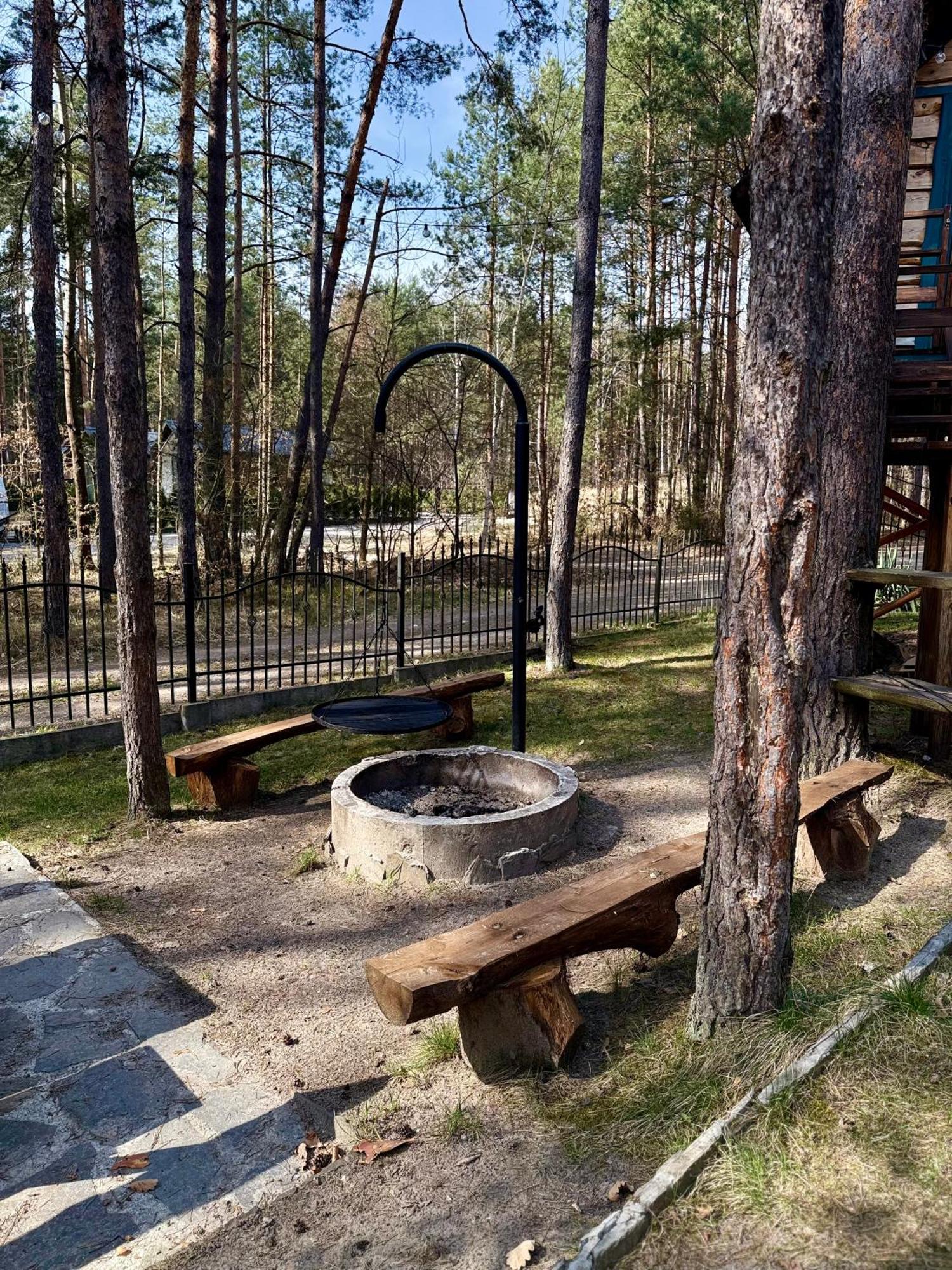 Domek W Lesie Nad Zalewem Chancza Exteriér fotografie